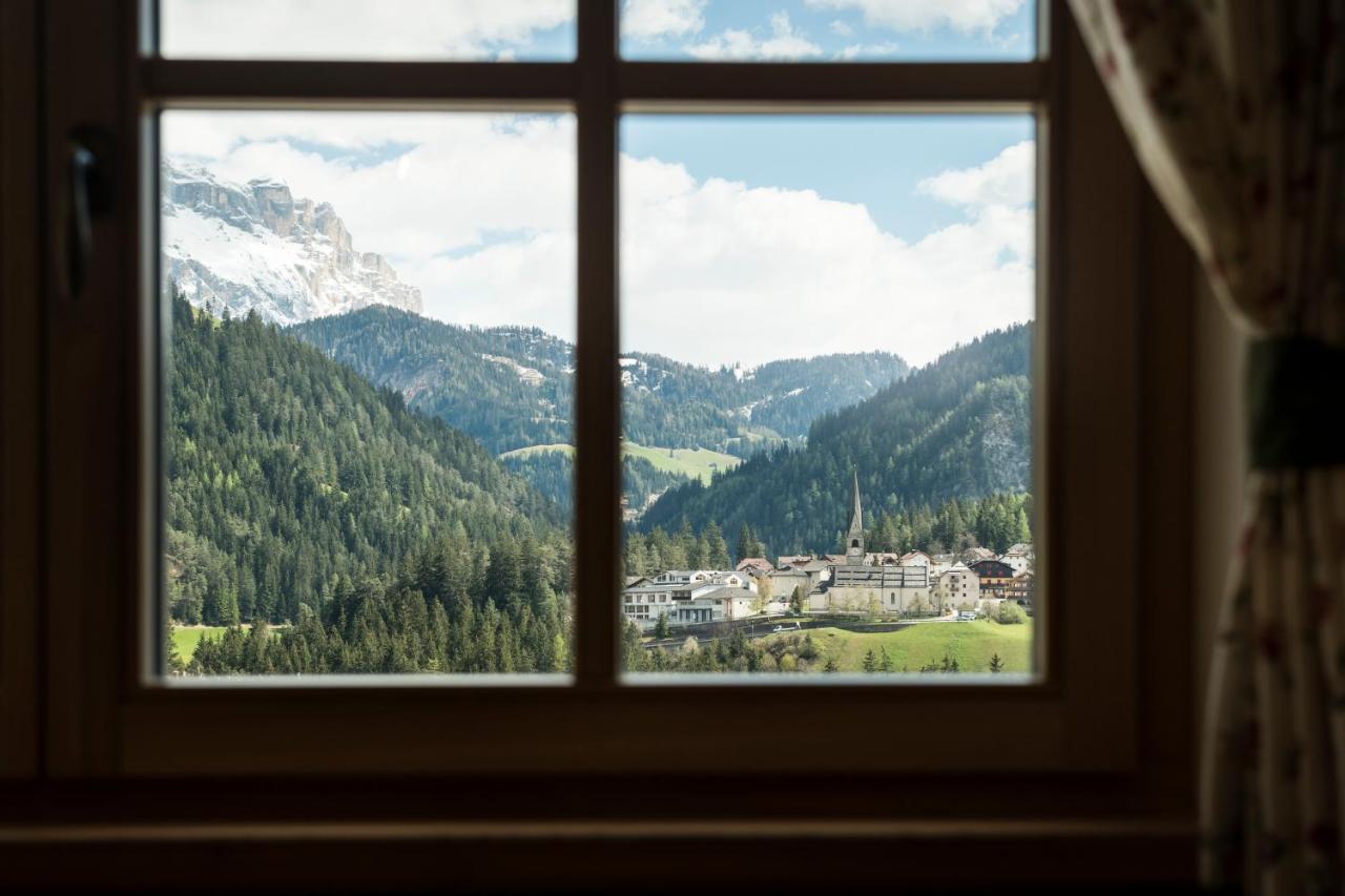 Piculin Alpin Apartments San Martino in Badia Eksteriør bilde