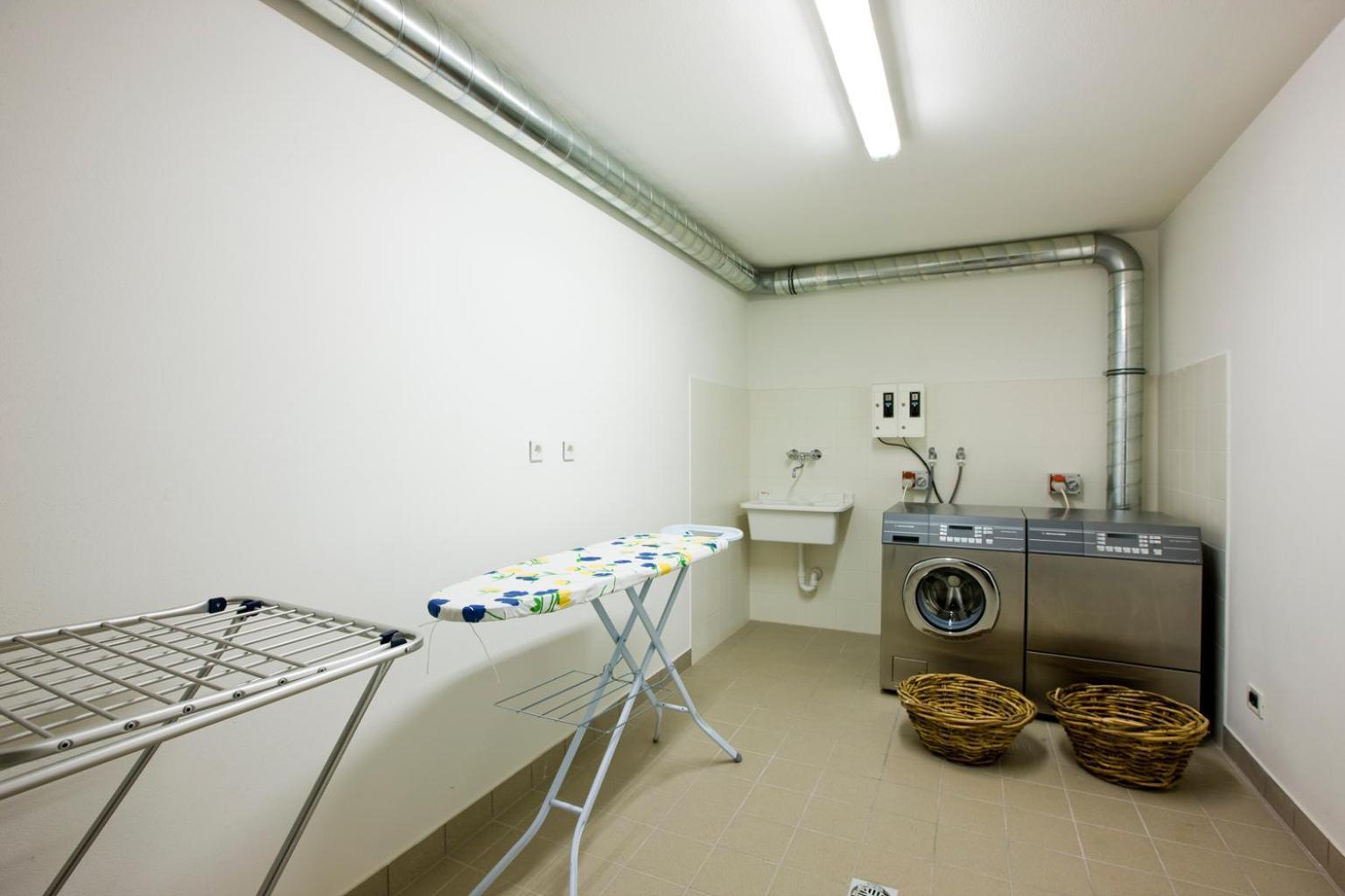 Piculin Alpin Apartments San Martino in Badia Eksteriør bilde